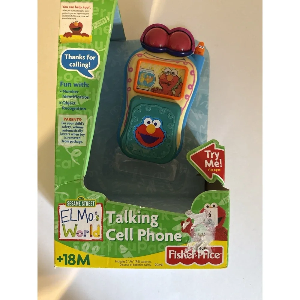 New Vintage 2002 Mattel Sesame Street Elmo's World Talking Flip Cell Phone Toy